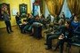 Журналисты Екатеринбурга обсуждают пути спасения печатных СМИ.